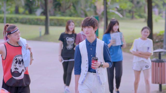 妈妈用软件建好简单的化学分子模型,19个月大的女儿竟能全部认出